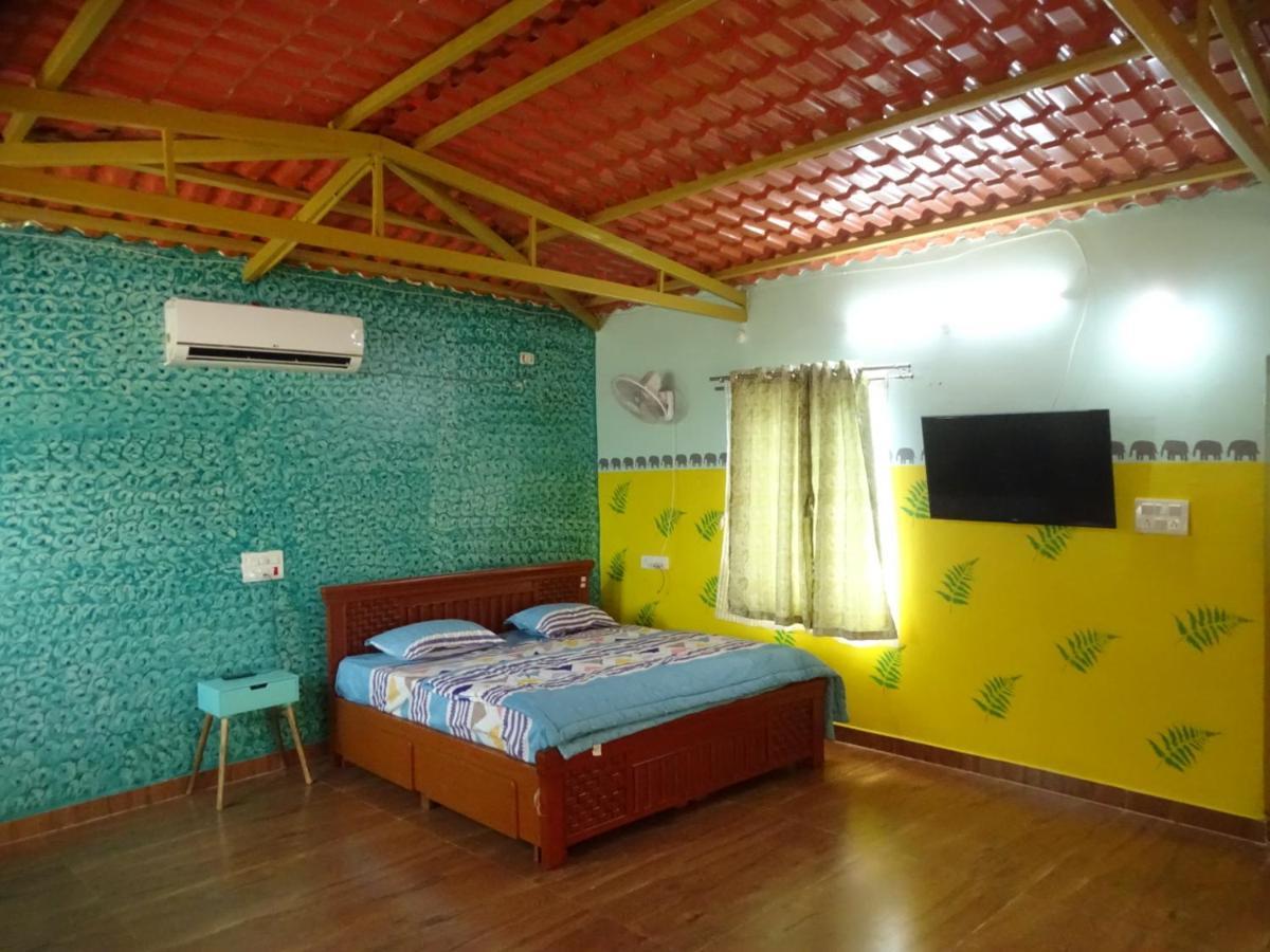 Mangohut Farmhouse Pool Villa Hyderabad Luaran gambar